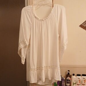 White Boho Tunic Top. Size L. ,100% RAYON